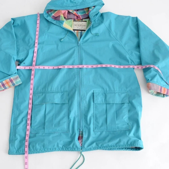 Vintage Sequence Teal Rain Jacket with Rainbow Lining Size  20 - Picture 5 of 15